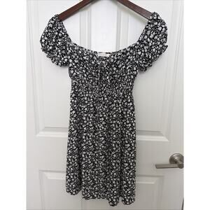 Blush BJ Black & White Floral Flared Short Sleeve Dress - Size Small Petite